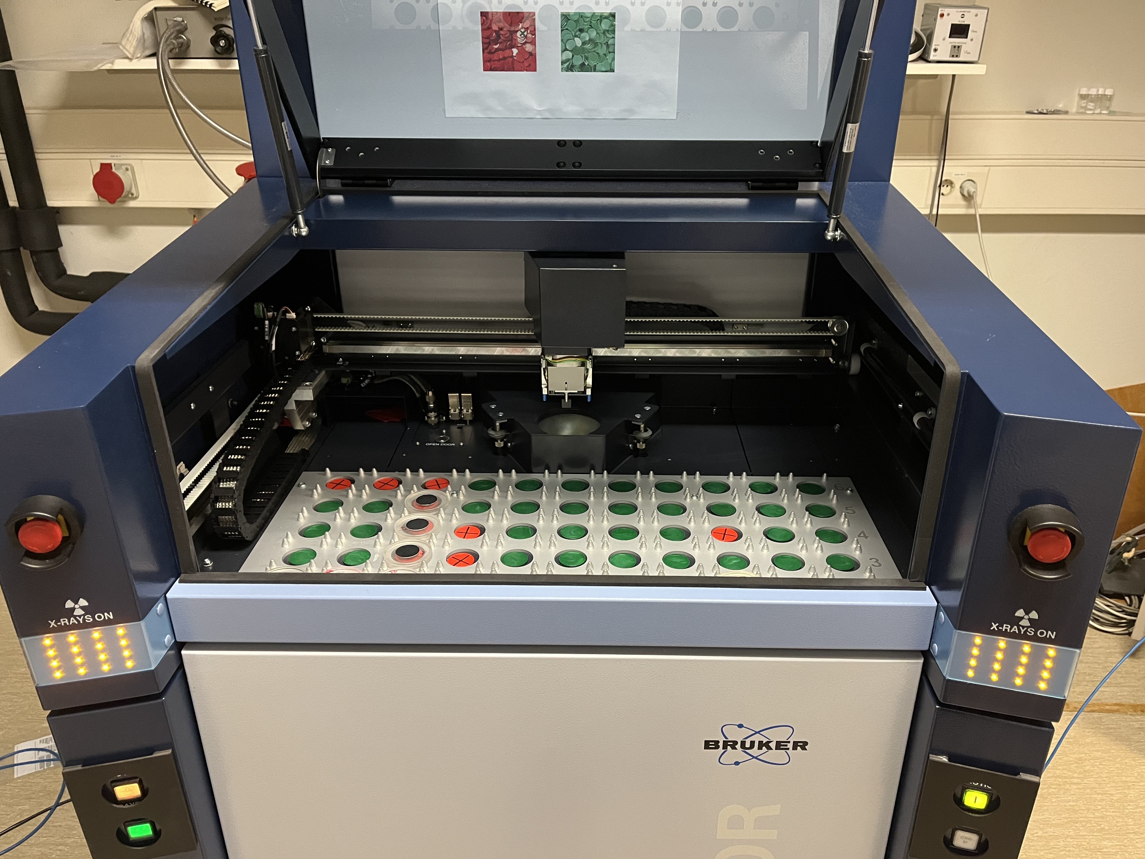 Figure 3. Bruker D8 Endeavor - Automated powder diffractometer